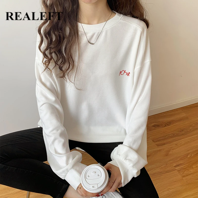 REALEFT Autumn Winter White Women's Sweatshirts 2021 New Letter Print Long Sleeve O-Neck Casual Loose Pullovers Outwear Female
REALEFT Autumn Winter White Women's Sweatshirts 2021 New Letter Print Long Sleeve O-Neck Casual Loose Pullovers Outwear Female