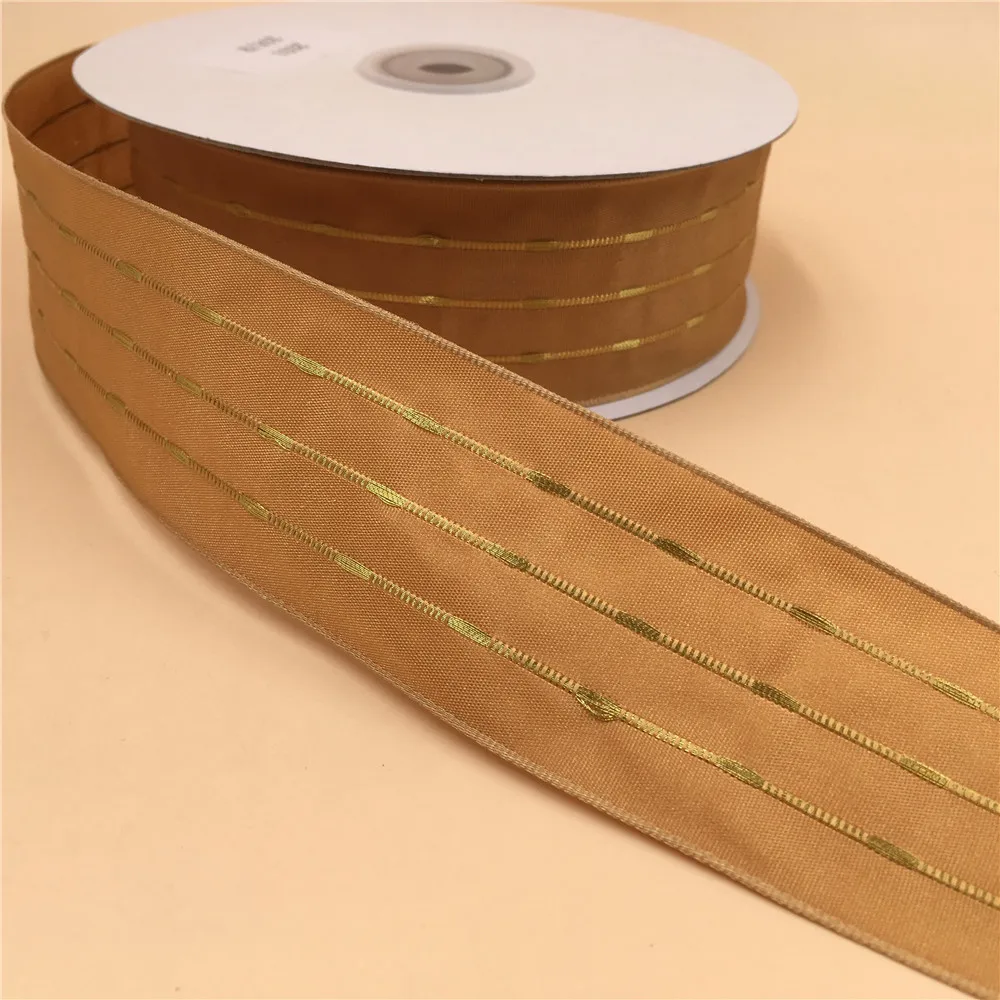 38MM 25yards Wired Edge Ribbon Gold Satin Taffeta W/Stitches for Festival Christmas Decoration New Year Gift Wrapping N2031
38MM 25yards Wired Edge Ribbon Gold Satin Taffeta W/Stitches for Festival Christmas Decoration New Year Gift Wrapping N2031