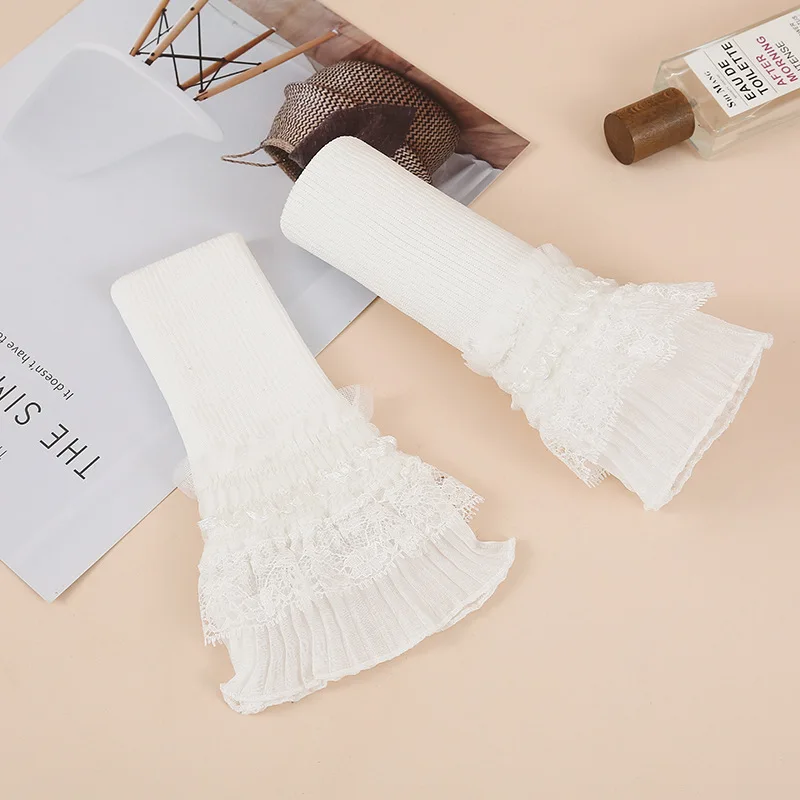Fashion White Sweater Fake Sleeves for Women Hollow Out Floral Lace Horn Cuffs Embroidery Elastic Wrist Warmers Fake Cuffs
Fashion White Sweater Fake Sleeves for Women Hollow Out Floral Lace Horn Cuffs Embroidery Elastic Wrist Warmers Fake Cuffs