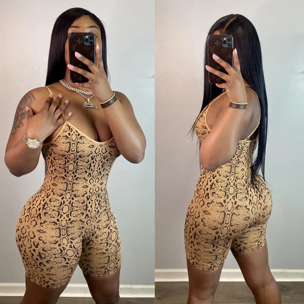 BKLD Sexy Club Outfits For Women 2024 Spaghetti Strap Short Jumpsuit Sleeveless Sexy Slim Snakeskin Print Rompers Playsuit
BKLD Sexy Club Outfits For Women 2024 Spaghetti Strap Short Jumpsuit Sleeveless Sexy Slim Snakeskin Print Rompers Playsuit