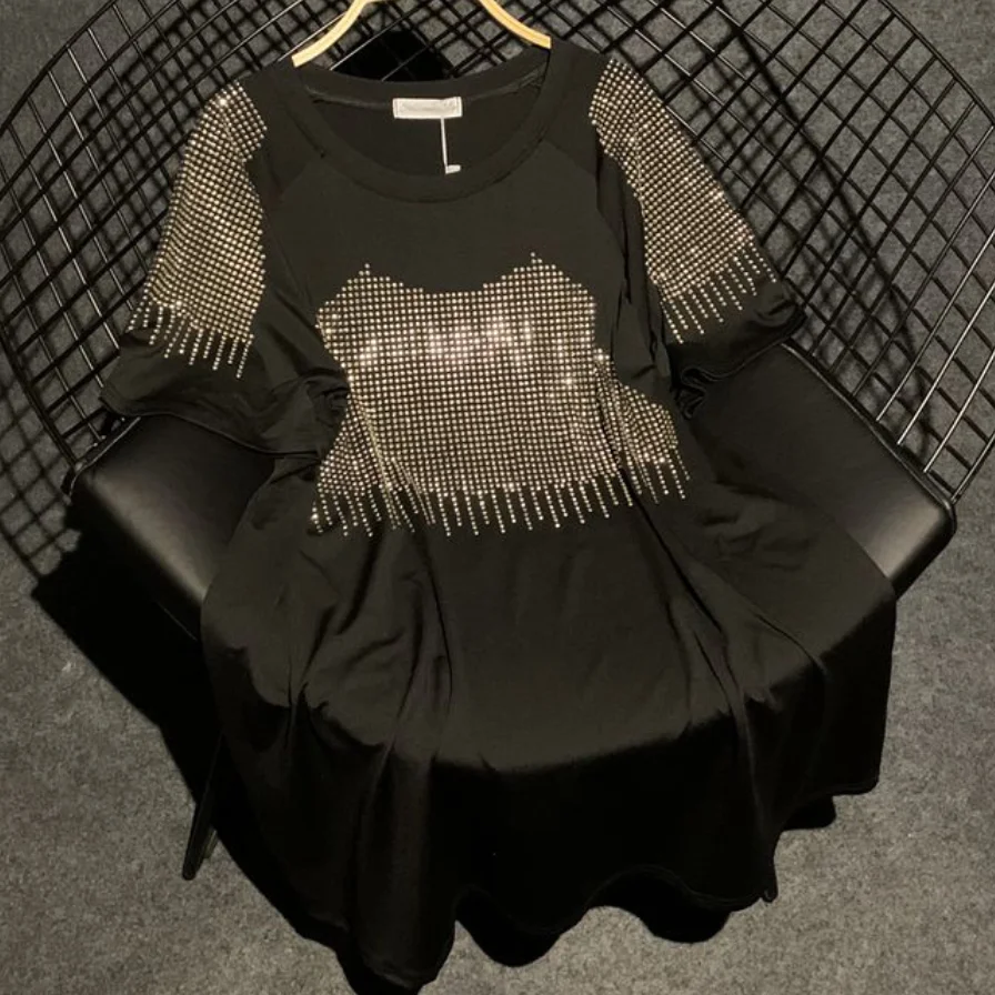 4XL!2022 summer fahsion Black Women T Shirt Diamond Soft Fabric Female Tee Shirts
4XL!2022 summer fahsion Black Women T Shirt Diamond Soft Fabric Female Tee Shirts