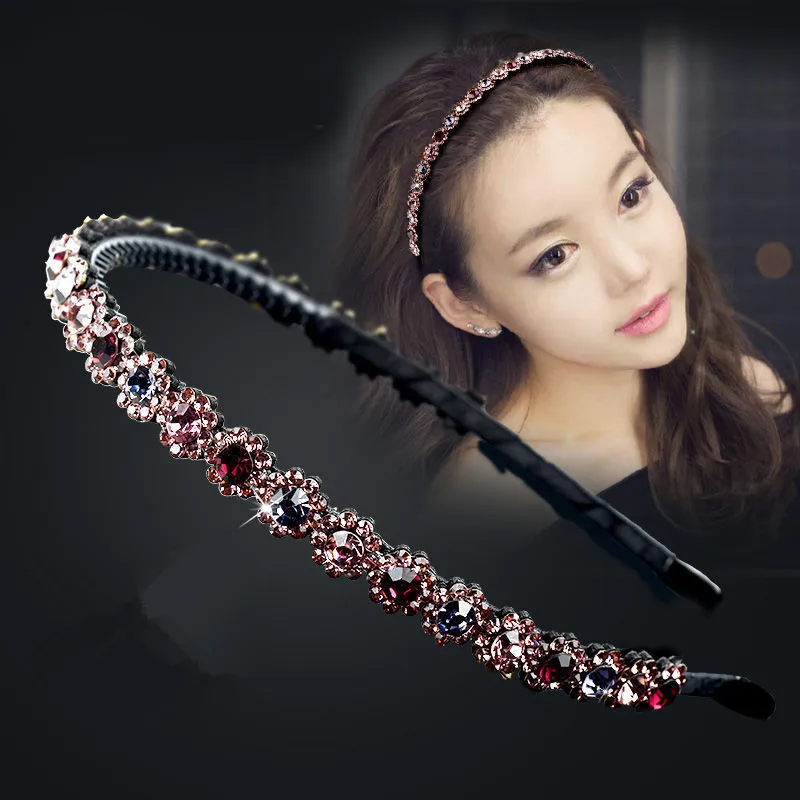 New Fashion Hot Sale Wild Pearl Luxurious Rhinestone Bangs Clip Headband Hair Band for Women Girl Hair Accessories Headwear
New Fashion Hot Sale Wild Pearl Luxurious Rhinestone Bangs Clip Headband Hair Band for Women Girl Hair Accessories Headwear