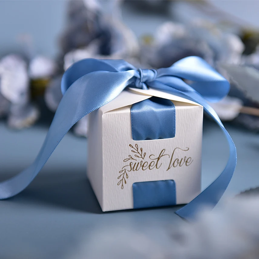 Ins style Sen series green blue ribbon wedding candy packaging box for Party Chocolate box packaging/Wedding Favours candy Boxes
Ins style Sen series green blue ribbon wedding candy packaging box for Party Chocolate box packaging/Wedding Favours candy Boxes