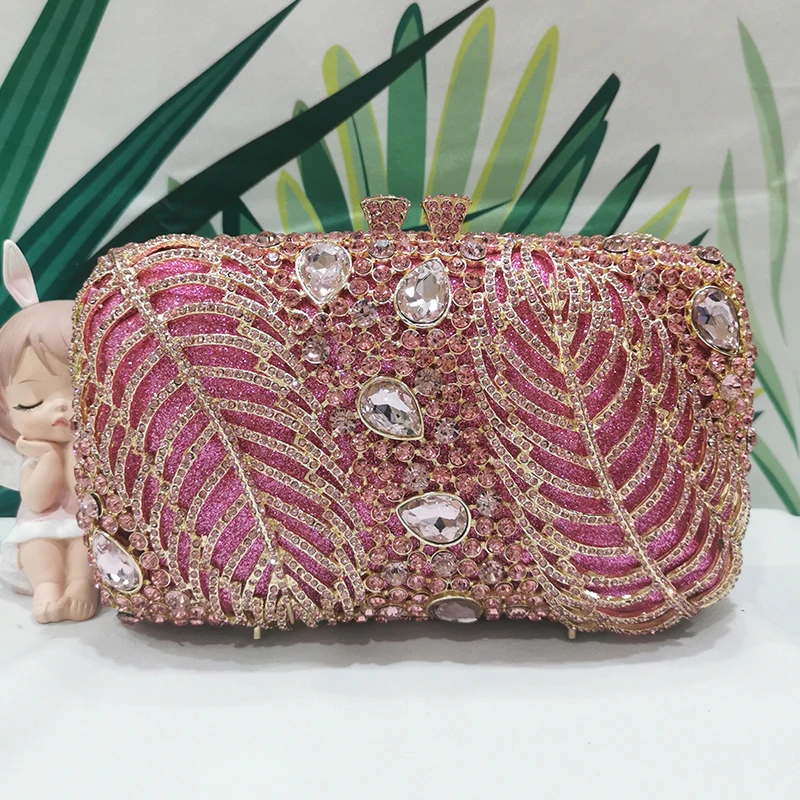 Gold Metal Pink Diamond Leaves Women Clutch Bags Evening Clutches Handbags Fashion Ladies Shoulder Chain Wedding Party Purses
Gold Metal Pink Diamond Leaves Women Clutch Bags Evening Clutches Handbags Fashion Ladies Shoulder Chain Wedding Party Purses