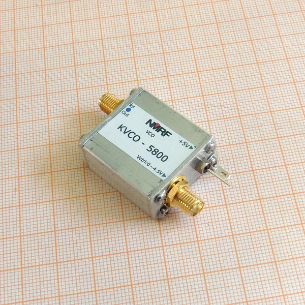 Управляемый напряжением генератор, 5,8G RF микроволновая печь VCO, источник сигнала подметания, генератор сигналов
Управляемый напряжением генератор, 5,8G RF микроволновая печь VCO, источник сигнала подметания, генератор сигналов