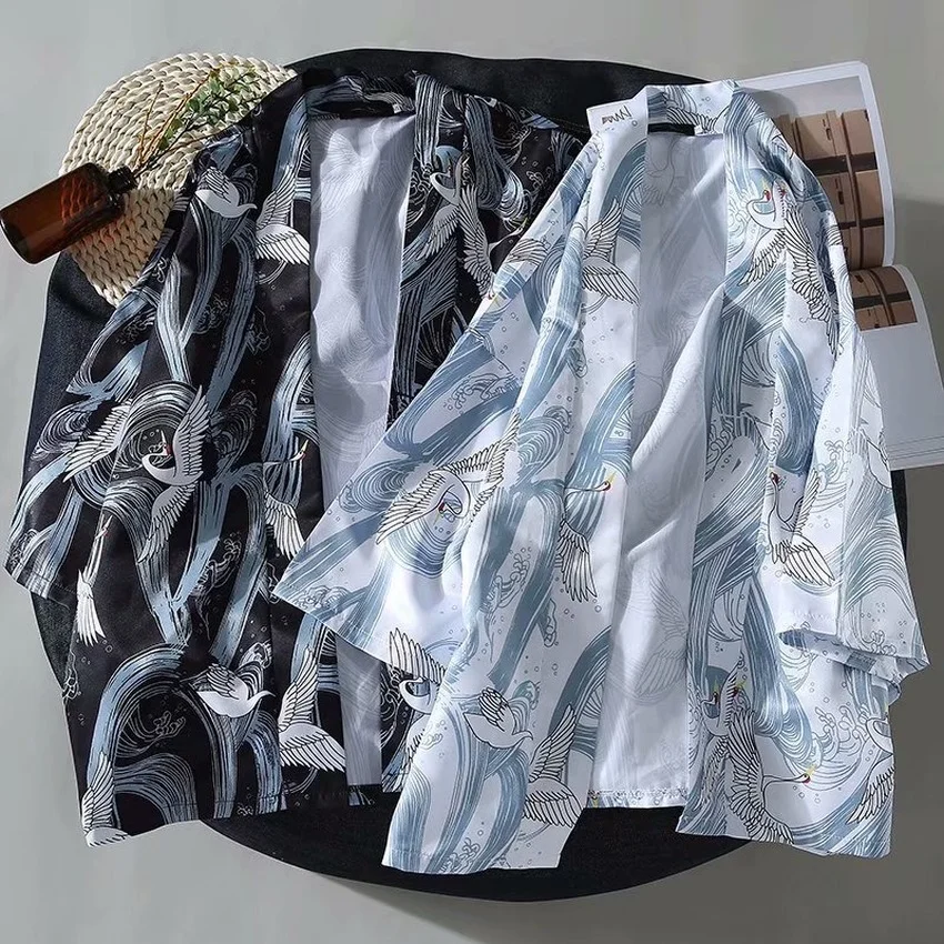 New Men Retro Traditional Kimono Clothes Japanese Crane Print Loose Shirt Tops Casual Woman Kimonos Coat Couple Yukata Tops
New Men Retro Traditional Kimono Clothes Japanese Crane Print Loose Shirt Tops Casual Woman Kimonos Coat Couple Yukata Tops