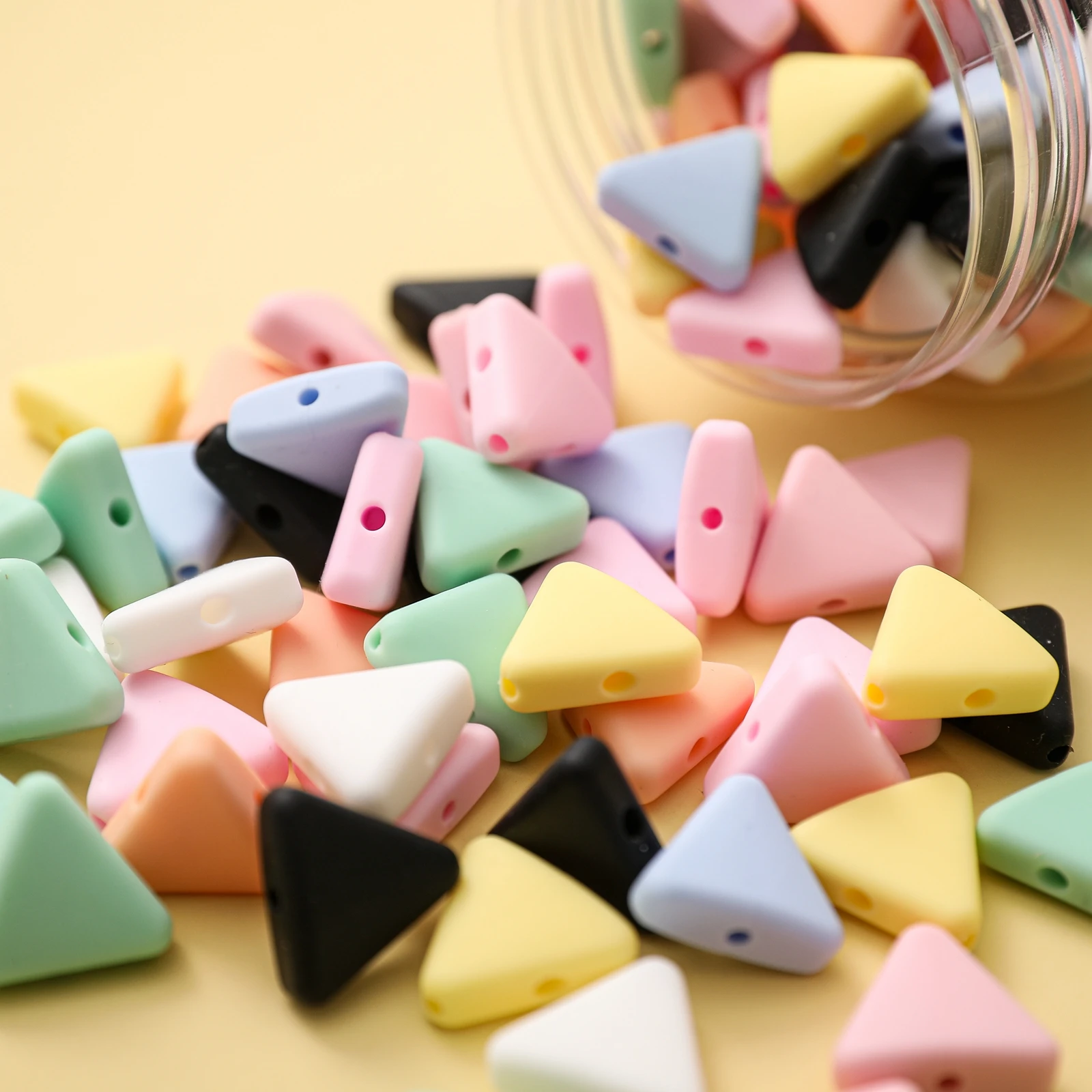 10pc Silicone Triangle Beads Baby Teether For Newborn Bpa Free Silicone Beads Teething Diy Pacifier Chain Bracelet Accessories
10pc Silicone Triangle Beads Baby Teether For Newborn Bpa Free Silicone Beads Teething Diy Pacifier Chain Bracelet Accessories