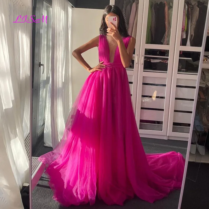 Fuchsia Deep V-Neck Prom Dresses with Bow Sexy Backless Long Evening Dress A-Line Tulle Formal Wedding Party Gowns Custom Made
Fuchsia Deep V-Neck Prom Dresses with Bow Sexy Backless Long Evening Dress A-Line Tulle Formal Wedding Party Gowns Custom Made