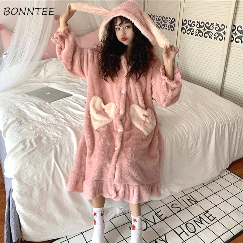 Nightgowns Women Winter Thick Coral Velvet Kawaii Rabbit Ears Pocket Girls Homewear Korean Fashion Femme Sleepshirts Nightdress
Nightgowns Women Winter Thick Coral Velvet Kawaii Rabbit Ears Pocket Girls Homewear Korean Fashion Femme Sleepshirts Nightdress
