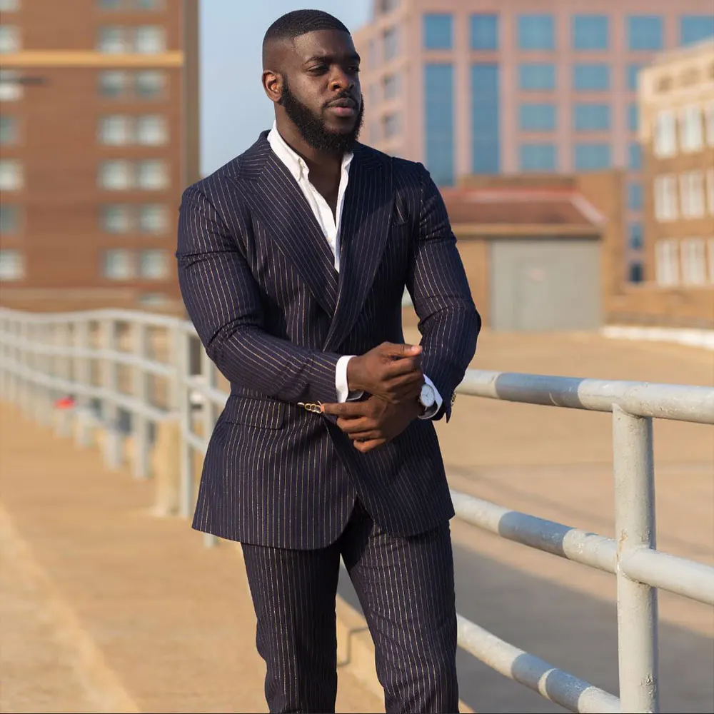 Black Vertical Strip Men's Suit Peaked Lapel For Wedding Blazers Two Pieces Male Tuxedos Groom Wear Prom Jackets Vest With Pants
Black Vertical Strip Men's Suit Peaked Lapel For Wedding Blazers Two Pieces Male Tuxedos Groom Wear Prom Jackets Vest With Pants