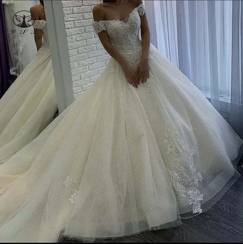 Винтажные блестящие весенние Свадебные платья с открытыми плечами и искусственным жемчугом 2022
Винтажные блестящие весенние Свадебные платья с открытыми плечами и искусственным жемчугом 2022