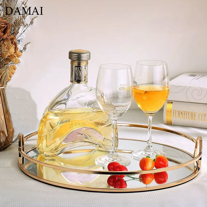 Gold Inlay Glass Mirror Trays Decorative Nordic Modern Hollowation Jewelry Necklace Display Storage Tray Cosmetic Organizer
Gold Inlay Glass Mirror Trays Decorative Nordic Modern Hollowation Jewelry Necklace Display Storage Tray Cosmetic Organizer