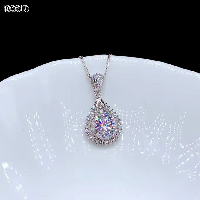 water drop style crackling moissanite pendant of necklace for women jewelry real 925 silver gem shiny better than diamond gift
water drop style crackling moissanite pendant of necklace for women jewelry real 925 silver gem shiny better than diamond gift