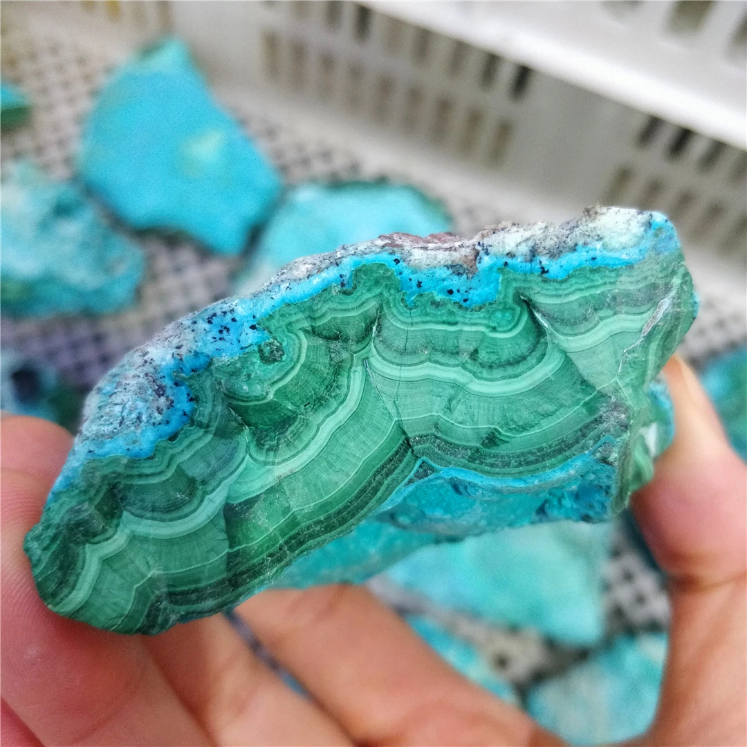 Rare Natural Quartz Malachite And Chrysocolla Crystal Paragenic Minerals Rough Specimen Bulk For Sale Show Piece Healing Ore
Rare Natural Quartz Malachite And Chrysocolla Crystal Paragenic Minerals Rough Specimen Bulk For Sale Show Piece Healing Ore