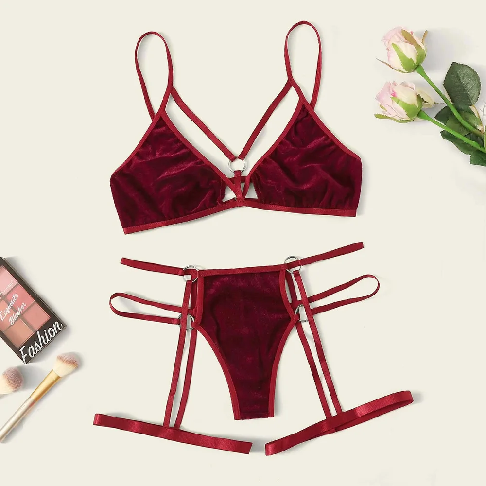 Lingerie sexy bikini new women plus size lace underwear bra + thong underwear set red pajamas sentimental erotic
Lingerie sexy bikini new women plus size lace underwear bra + thong underwear set red pajamas sentimental erotic