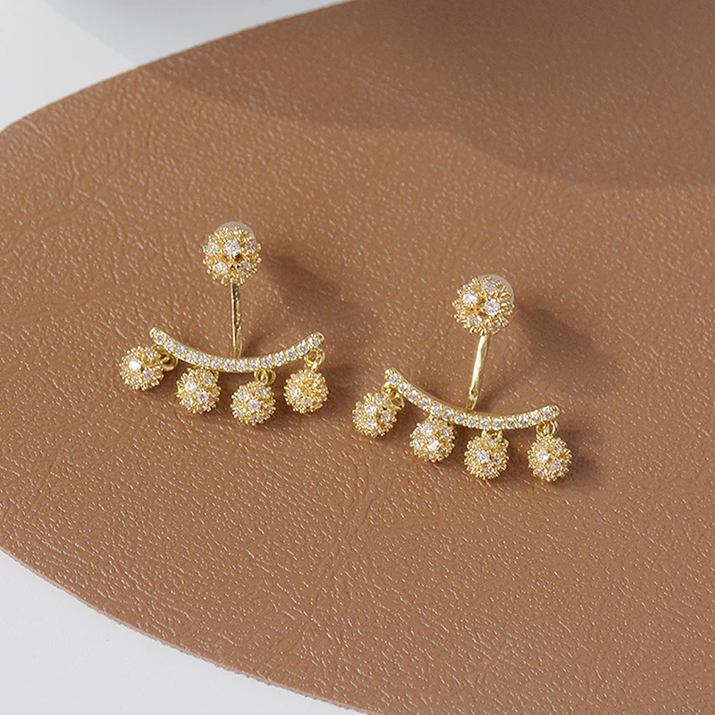 Bohemia Romantic Tassel Golden ball Earring for Women 14k Plate Gold Zirconia Stud Earrings Wedding Jewelry Pendant Accessories
Bohemia Romantic Tassel Golden ball Earring for Women 14k Plate Gold Zirconia Stud Earrings Wedding Jewelry Pendant Accessories