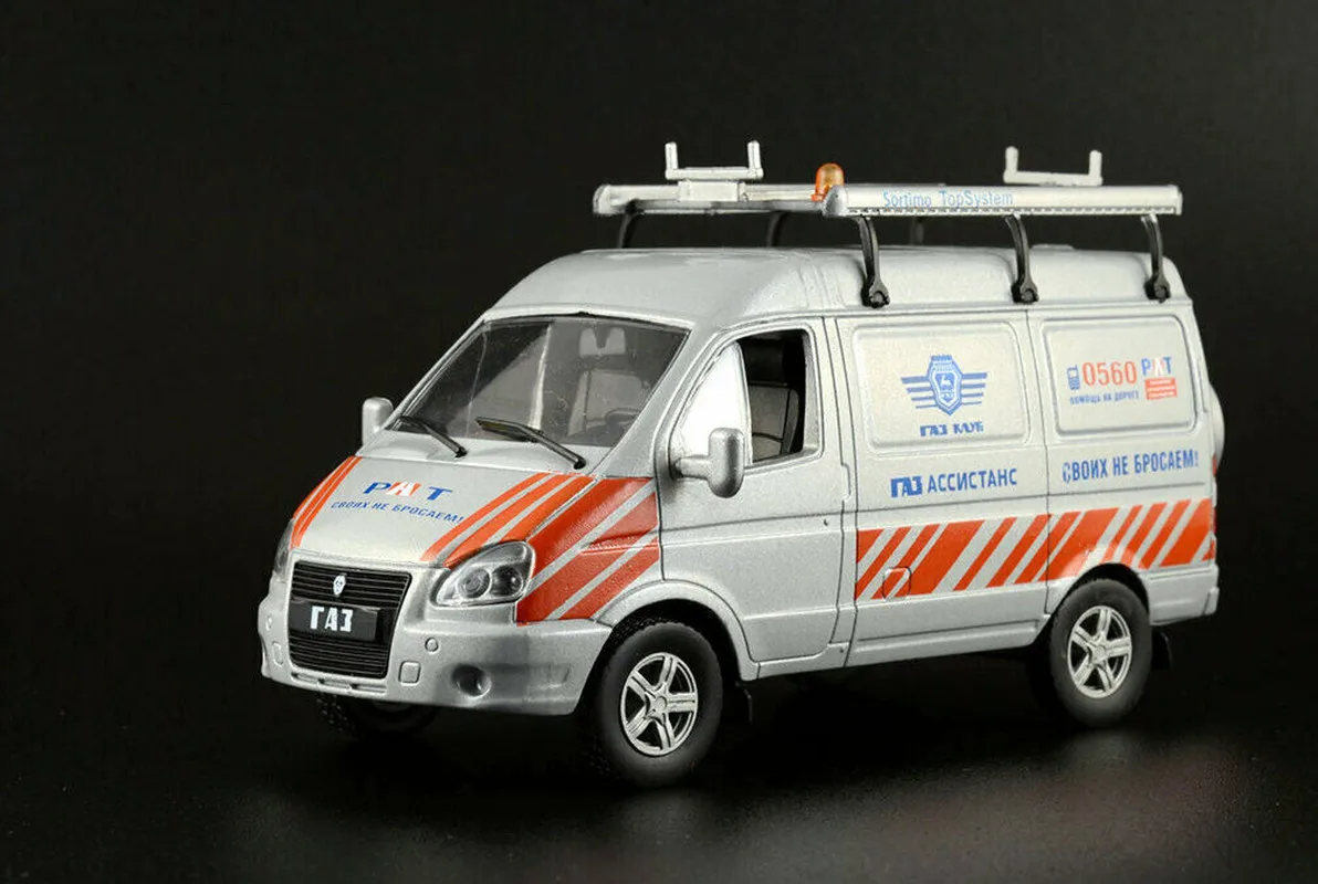 Quality 1:43 Russian GAZ 2752 car model,high-quality rescue car toy,exquisite children's toy,free shipping
Quality 1:43 Russian GAZ 2752 car model,high-quality rescue car toy,exquisite children's toy,free shipping