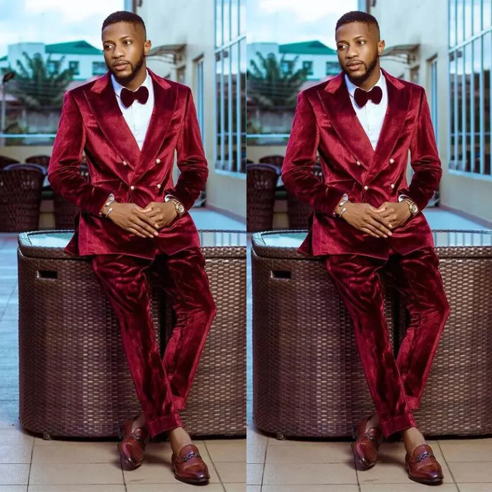Fashion Men Red Velvet Blazer Suits Custom Made Peaked Lapel Double Breasted Loose Jacket Pants 2 Pieces Party Dress
Fashion Men Red Velvet Blazer Suits Custom Made Peaked Lapel Double Breasted Loose Jacket Pants 2 Pieces Party Dress