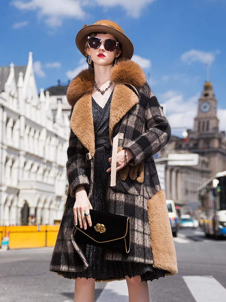 Real Sheep Shearling Fur Coat Female Fox Fur Collar Wool Coats Winter Jacket Women Down Jackets Chaqueta Mujer MY
Real Sheep Shearling Fur Coat Female Fox Fur Collar Wool Coats Winter Jacket Women Down Jackets Chaqueta Mujer MY