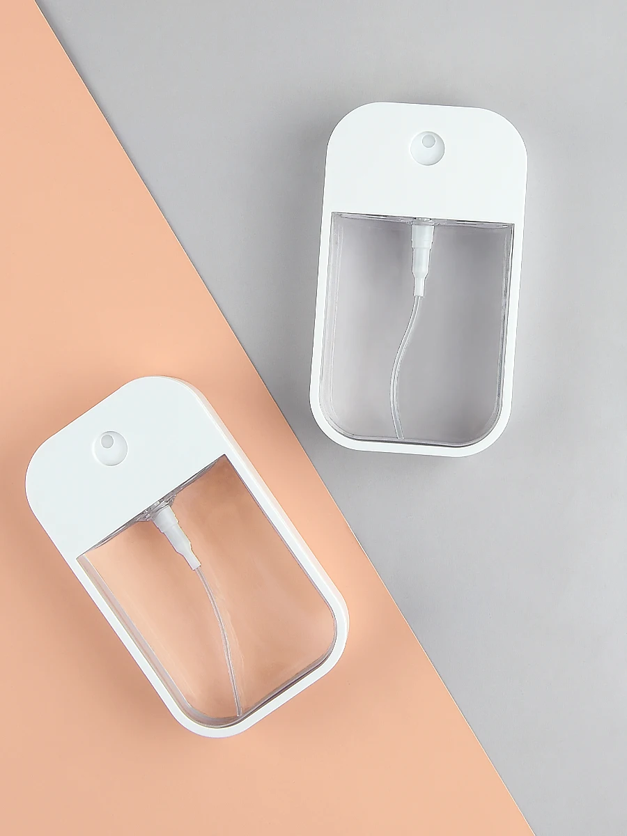 45ml 50ml Empty Perfume Bottle Wholesale Card Type Spray Bottles Air Freshener Bottles Flat Toner Bottles Portable Spray Bottle
45ml 50ml Empty Perfume Bottle Wholesale Card Type Spray Bottles Air Freshener Bottles Flat Toner Bottles Portable Spray Bottle