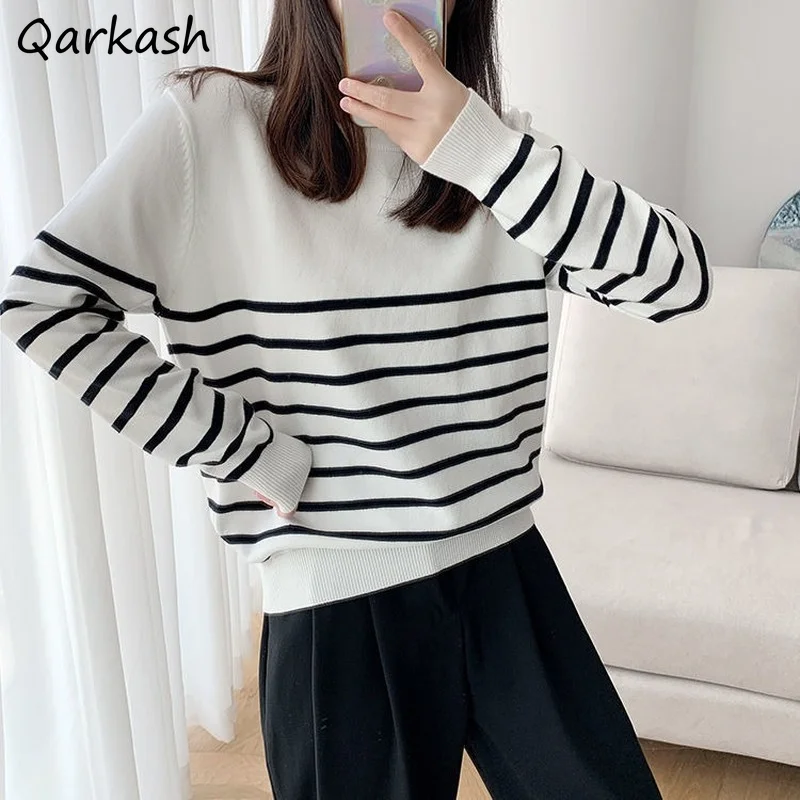Pullovers Women Striped Autumn Students Sweater Simple All-match O-neck Warm Clothing Female Vintage Stylish Tender Soft Ulzzang
Pullovers Women Striped Autumn Students Sweater Simple All-match O-neck Warm Clothing Female Vintage Stylish Tender Soft Ulzzang