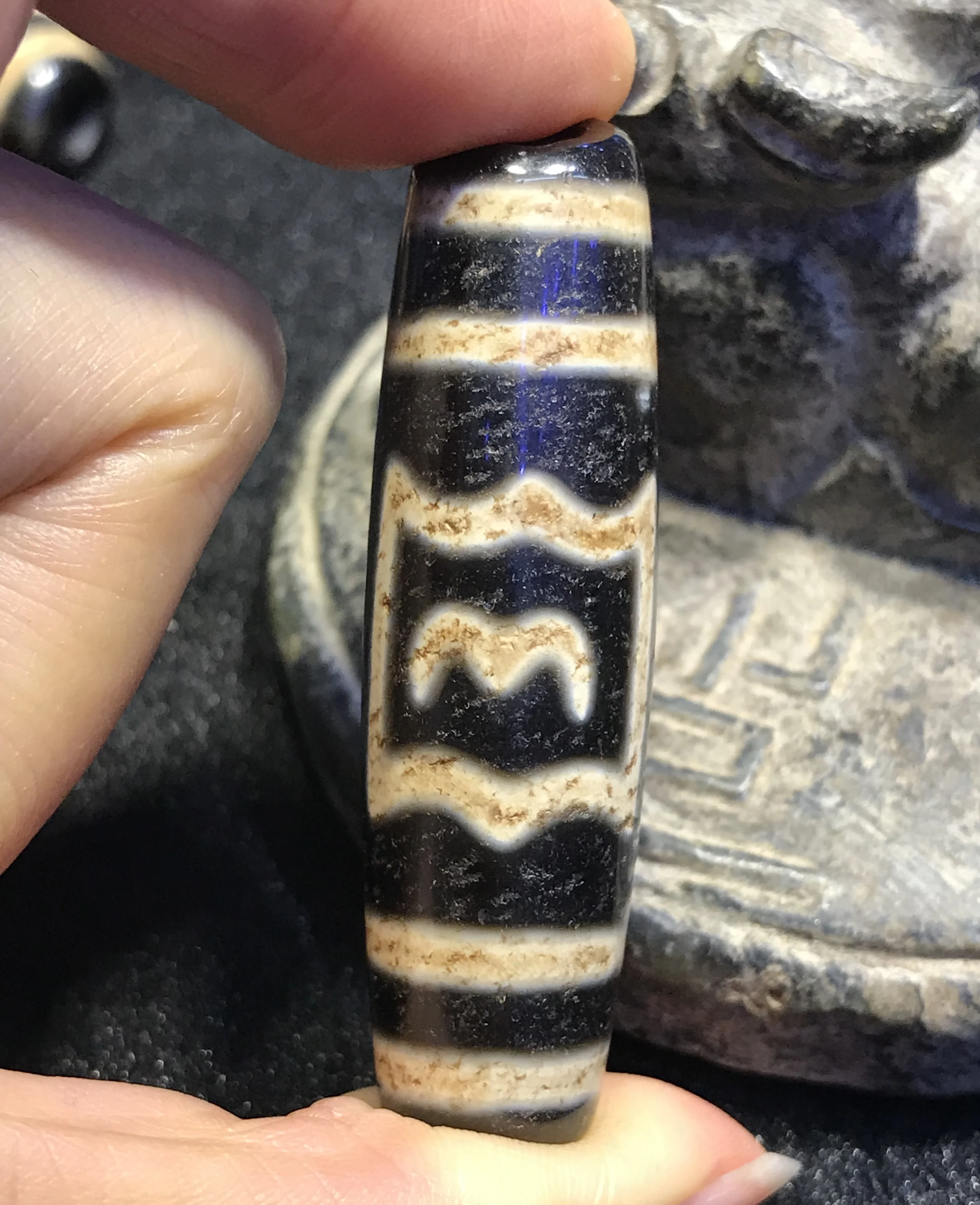 Magic Power Tibetan old Agate Dapeng Bird dzi Bead messenger totem Amulet Talisman
Magic Power Tibetan old Agate Dapeng Bird dzi Bead messenger totem Amulet Talisman