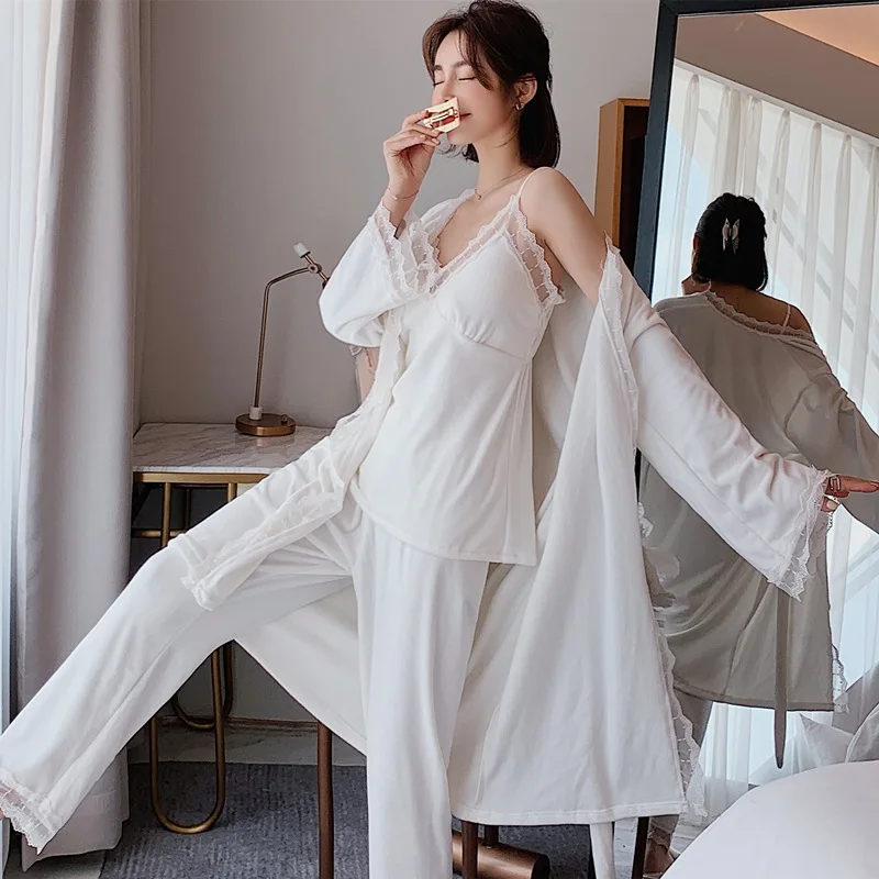 Autumn Winter Pajamas for Women Pyjamas Warm Sleepwear V-Neck Pijama Mujer 3 Piece Sets Pijama Sexy Sleepwear kimono robe
Autumn Winter Pajamas for Women Pyjamas Warm Sleepwear V-Neck Pijama Mujer 3 Piece Sets Pijama Sexy Sleepwear kimono robe