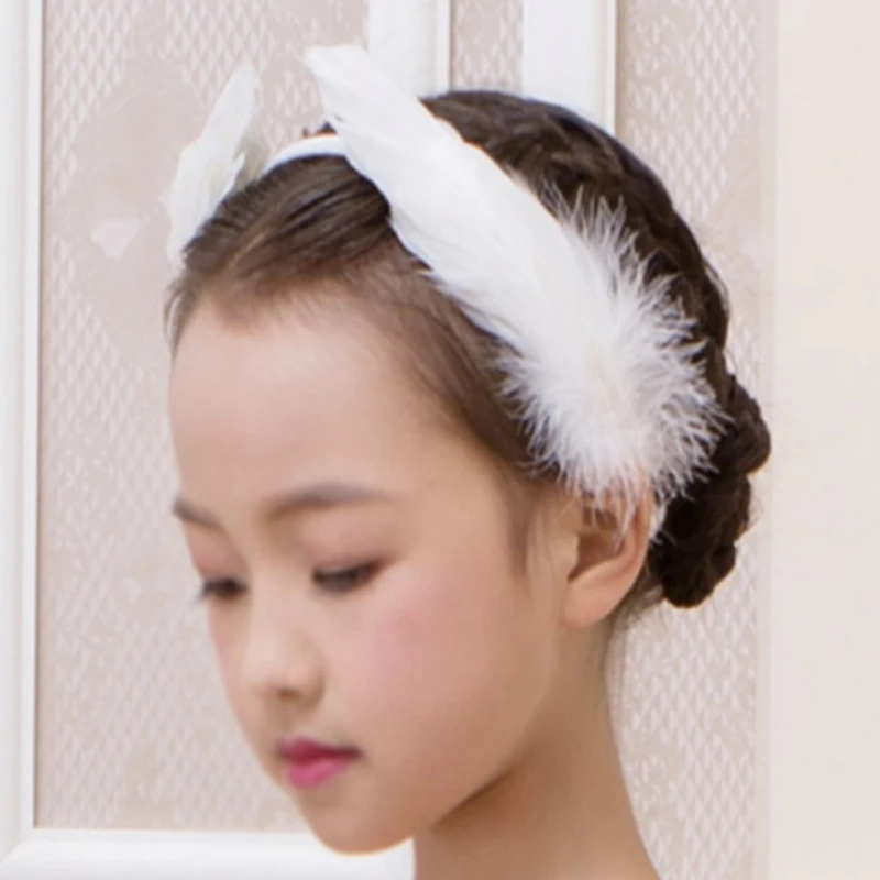 Exquisite And Cute Ballet Feather Headdress Cygnet Boutique Headdress Ballet Dance Costume Feather Hair Accessory
Exquisite And Cute Ballet Feather Headdress Cygnet Boutique Headdress Ballet Dance Costume Feather Hair Accessory