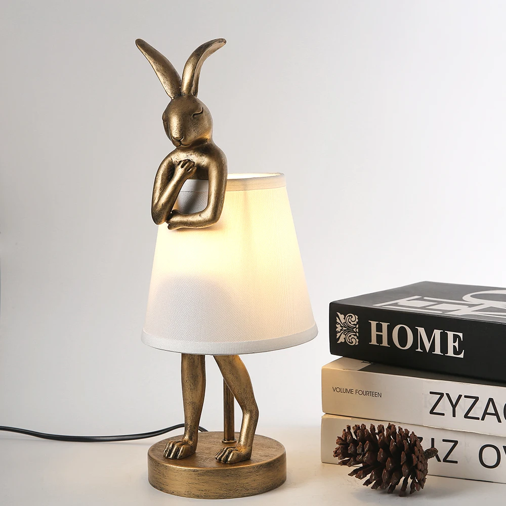 Vintage Bathing rabbit Table lamp Design Resin hare Table Lamps For Living Room Decor Bedroom Desk lights Designer Bedside Lamp
Vintage Bathing rabbit Table lamp Design Resin hare Table Lamps For Living Room Decor Bedroom Desk lights Designer Bedside Lamp