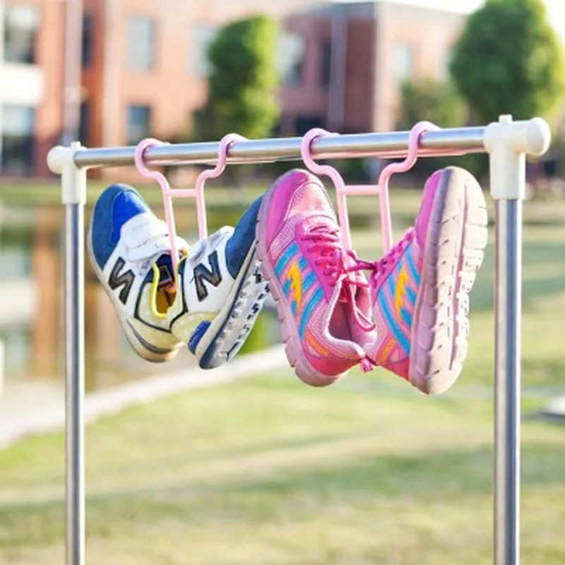 1Pcs Stand up Shoe rack Drying Footwear Hook Multifunction Shelf Outside Balcony Window Hanging Shoes rack windproof artifact
1Pcs Stand up Shoe rack Drying Footwear Hook Multifunction Shelf Outside Balcony Window Hanging Shoes rack windproof artifact