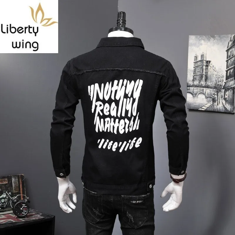 Men Letter Printed Black Denim Spring Autumn Streetwear Cowboy Jacket Fashion Single Breasted Bomber Coat Plus Size 4XL
Men Letter Printed Black Denim Spring Autumn Streetwear Cowboy Jacket Fashion Single Breasted Bomber Coat Plus Size 4XL