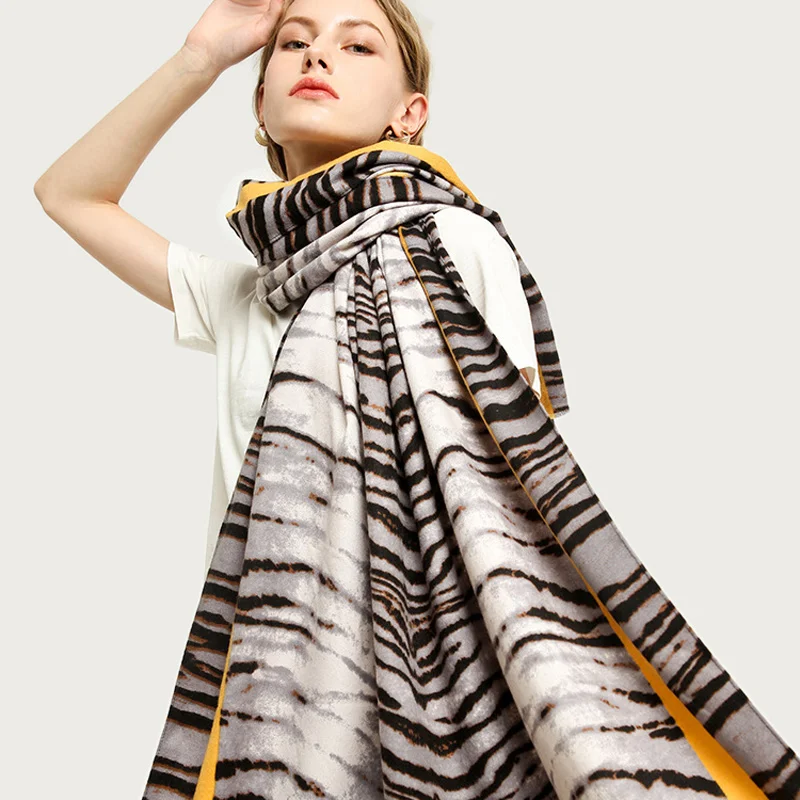 Women Classic Tiger Pattern Pashmina Winter Warm Scarf Soft Cotton Wrap Female Vintage Design Large Shawl Thick Stole
Women Classic Tiger Pattern Pashmina Winter Warm Scarf Soft Cotton Wrap Female Vintage Design Large Shawl Thick Stole