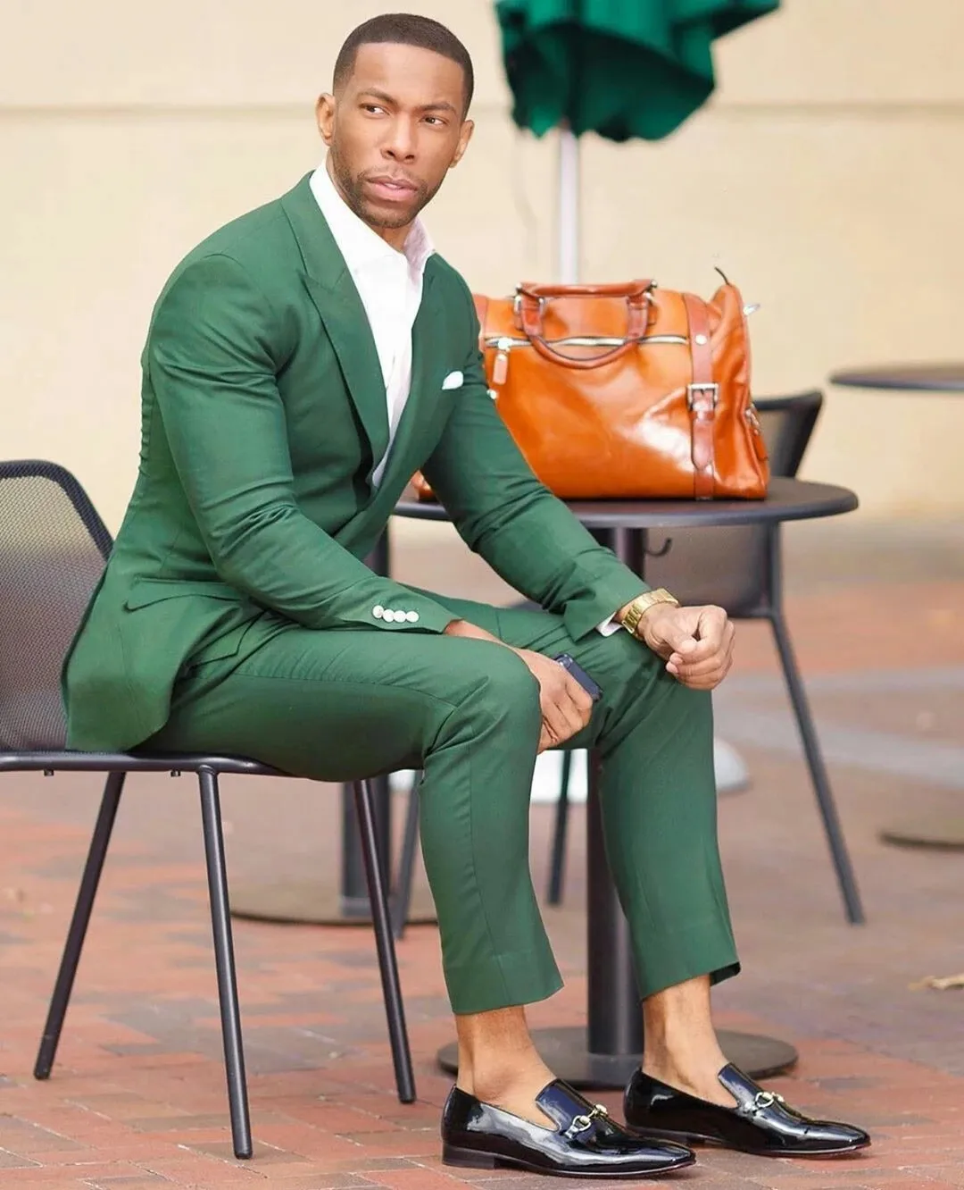 2024 Fashion Green Peak Lapel Men Suits Costume Prom Masculino Groom Blazer Wedding Tuxedo Party 2 Pcs (Jacket+Pants) Full Set
2024 Fashion Green Peak Lapel Men Suits Costume Prom Masculino Groom Blazer Wedding Tuxedo Party 2 Pcs (Jacket+Pants) Full Set