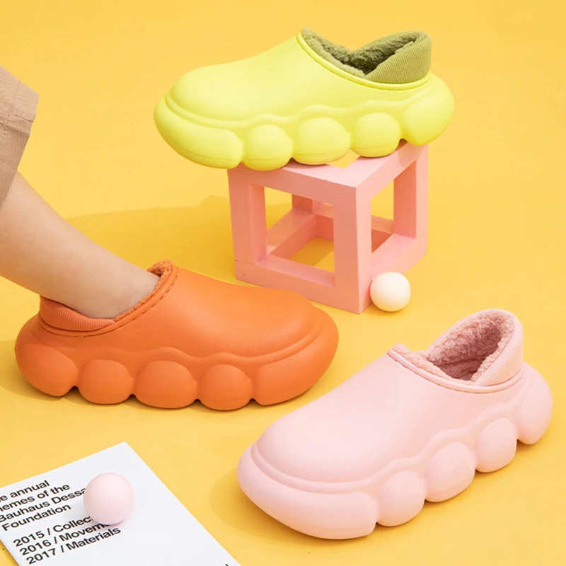 Women's Indoor Cotton Slippers, Men's Home Winter Cotton Shoes, Bag Heels, Thick-Soled Flat-Bottomed Couple Cotton Shoes 36-45
Women's Indoor Cotton Slippers, Men's Home Winter Cotton Shoes, Bag Heels, Thick-Soled Flat-Bottomed Couple Cotton Shoes 36-45