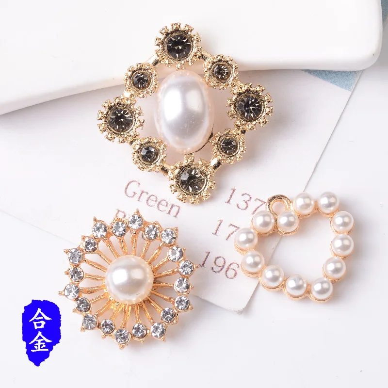 50pc Gold color Alloy Material Crystal/Pearl Heart Flower Shape Charm For DIY Clothing/Hair Wedding Handmade Jewelry Making
50pc Gold color Alloy Material Crystal/Pearl Heart Flower Shape Charm For DIY Clothing/Hair Wedding Handmade Jewelry Making