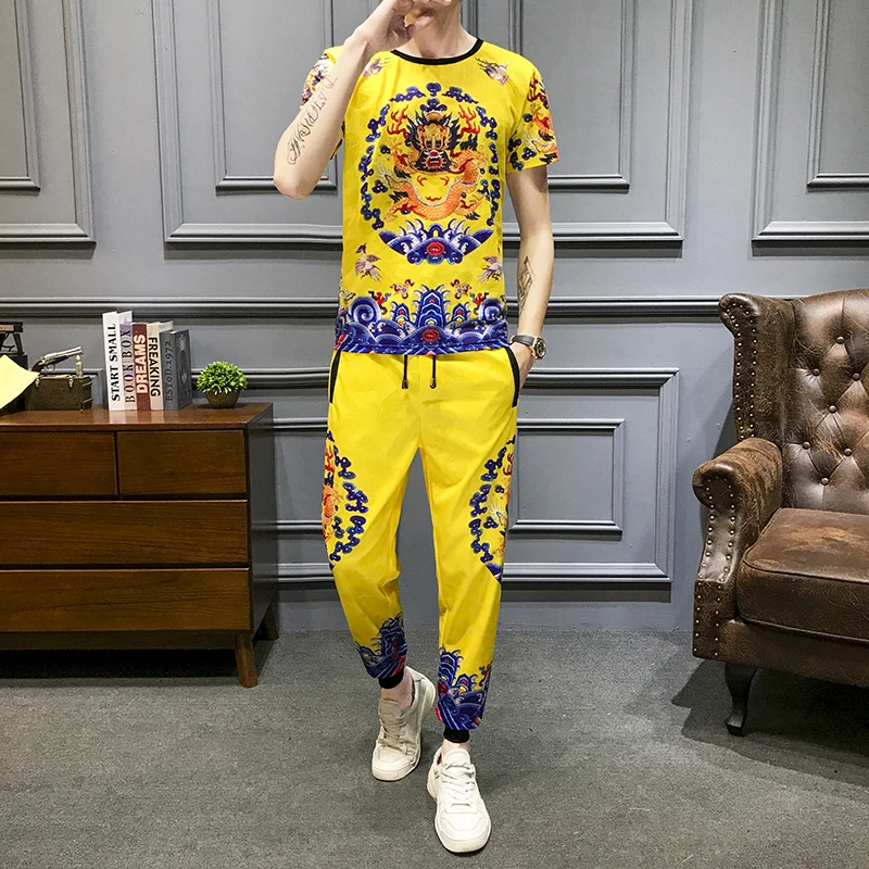 Dragon Print Two Piece Slim Fit Outfits Set Short Sleeve T Shirt High Quality Tracksuit Top And Pants Men Yellow
Dragon Print Two Piece Slim Fit Outfits Set Short Sleeve T Shirt High Quality Tracksuit Top And Pants Men Yellow