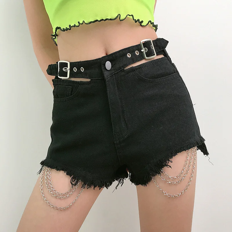 Vintage Gothic Hole Chain Shorts Women Aesthetic Spring Summer 2020 New Harajuku Female Sexy Shorts Grunge Punk Hip Hop Jeans
Vintage Gothic Hole Chain Shorts Women Aesthetic Spring Summer 2020 New Harajuku Female Sexy Shorts Grunge Punk Hip Hop Jeans