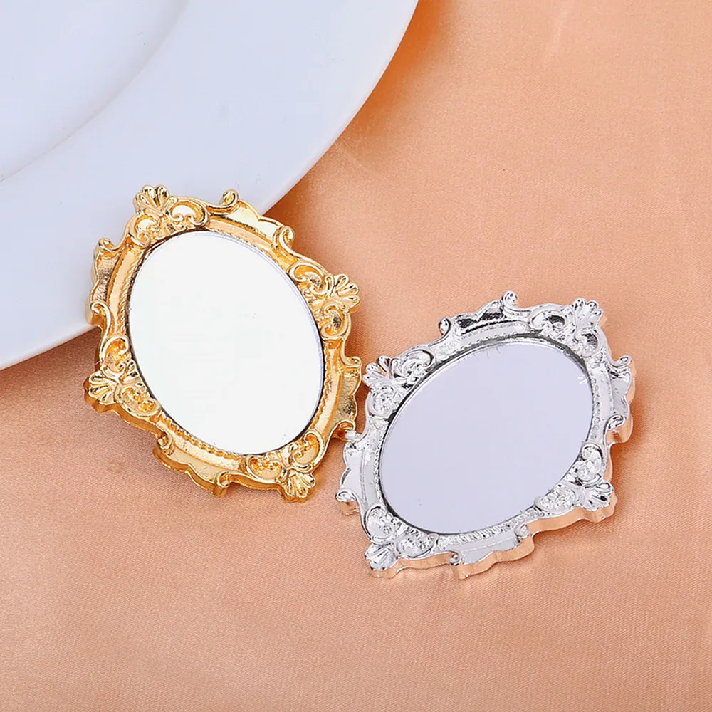 Vintage Gold Sliver Color Mirror Metal Brooches For Women Elegant Baroque Painting Brooch Pins Female Jewelry Accessories Gifts
Vintage Gold Sliver Color Mirror Metal Brooches For Women Elegant Baroque Painting Brooch Pins Female Jewelry Accessories Gifts
