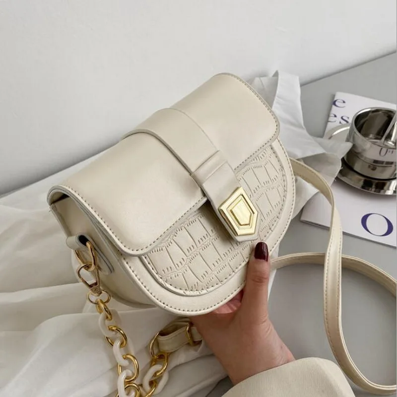 Crossbody Bags For Women 2021 new fashion chain Saddle Bags PU Leather Handbags Bags Designer Ladies Shoulder Bags
Crossbody Bags For Women 2021 new fashion chain Saddle Bags PU Leather Handbags Bags Designer Ladies Shoulder Bags