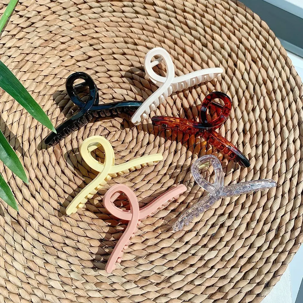 Korea ins girls hair clips elegant and simple clip cross line ink hair clip large wash clip hair accessories hair clips
Korea ins girls hair clips elegant and simple clip cross line ink hair clip large wash clip hair accessories hair clips