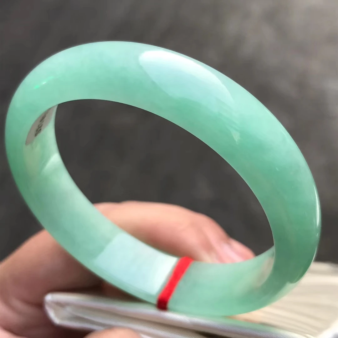 Only One !57.8MMCertified (Grade A)100% Natural Green Jadeite JADE Bracelet Women Bangle
Only One !57.8MMCertified (Grade A)100% Natural Green Jadeite JADE Bracelet Women Bangle