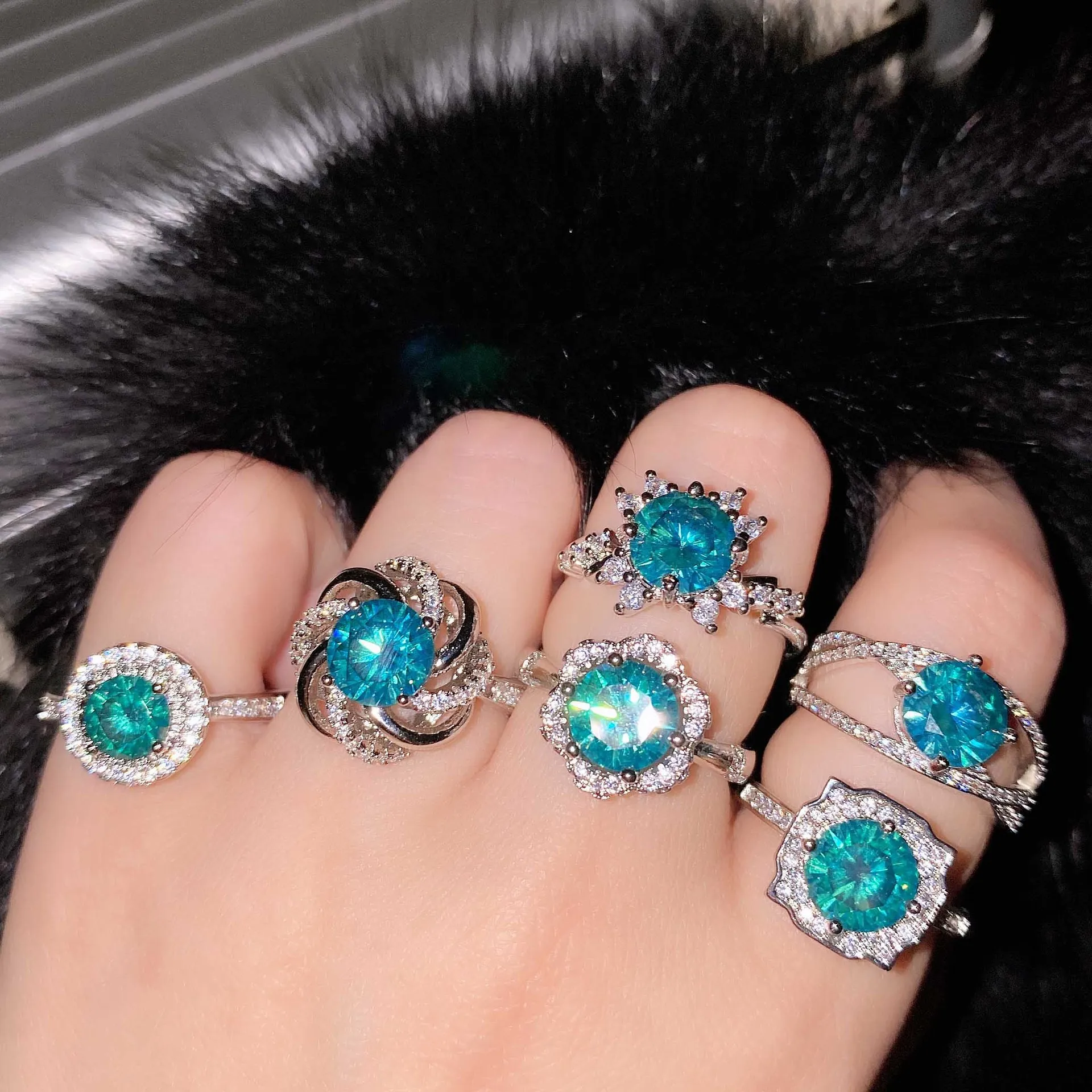 QTT Ladies Silver Color Women's Ring Charm Flower Delicate Blue CZ Adjustable Ring Fashion Wedding Jewelry
QTT Ladies Silver Color Women's Ring Charm Flower Delicate Blue CZ Adjustable Ring Fashion Wedding Jewelry