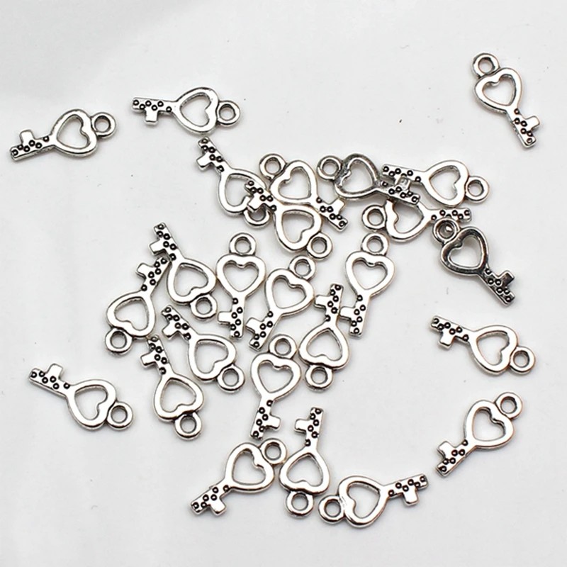 20pcs Charms Love key 15*7mm Antique Tibetan Silver Pendant Finding Accessories DIY Vintage Choker Necklace Handmade
20pcs Charms Love key 15*7mm Antique Tibetan Silver Pendant Finding Accessories DIY Vintage Choker Necklace Handmade