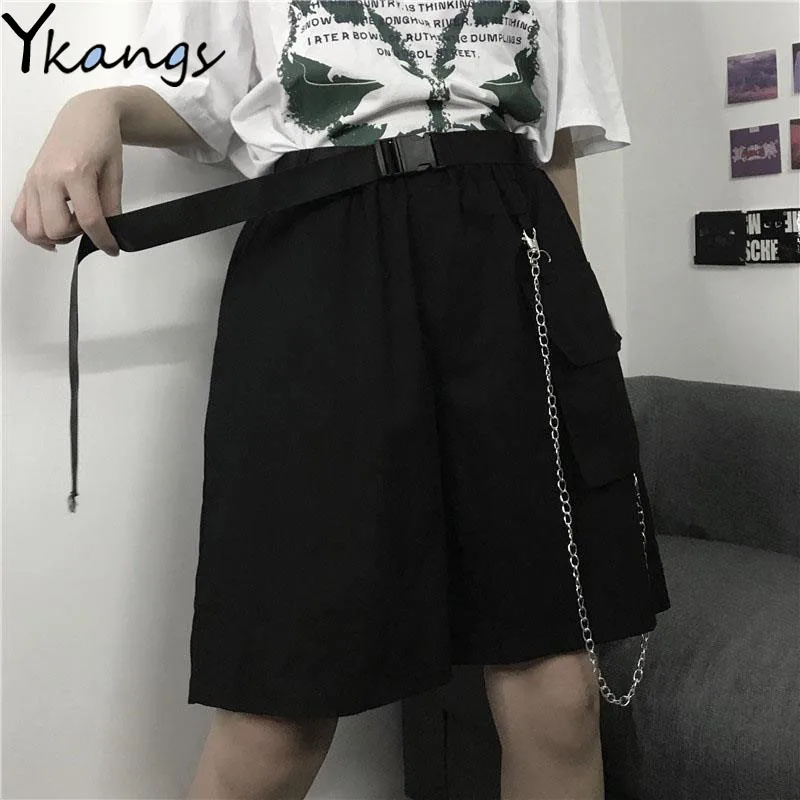 Joggers Women Elastic High Waist Cargo Sport Shorts with Chain Streetwear Sweatpants Korean Trousers Sport Shorts for Women 2020
Joggers Women Elastic High Waist Cargo Sport Shorts with Chain Streetwear Sweatpants Korean Trousers Sport Shorts for Women 2020