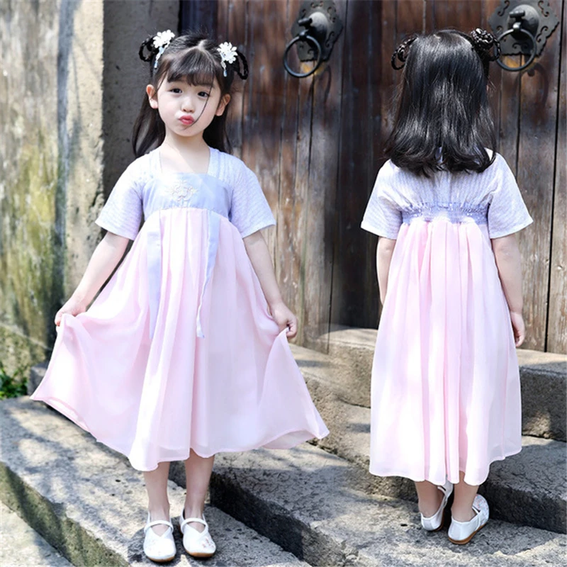 Hanfu girl Chinese style children's clothes elegant dress Tang suit little girl costume costume photo performance costume
Hanfu girl Chinese style children's clothes elegant dress Tang suit little girl costume costume photo performance costume
