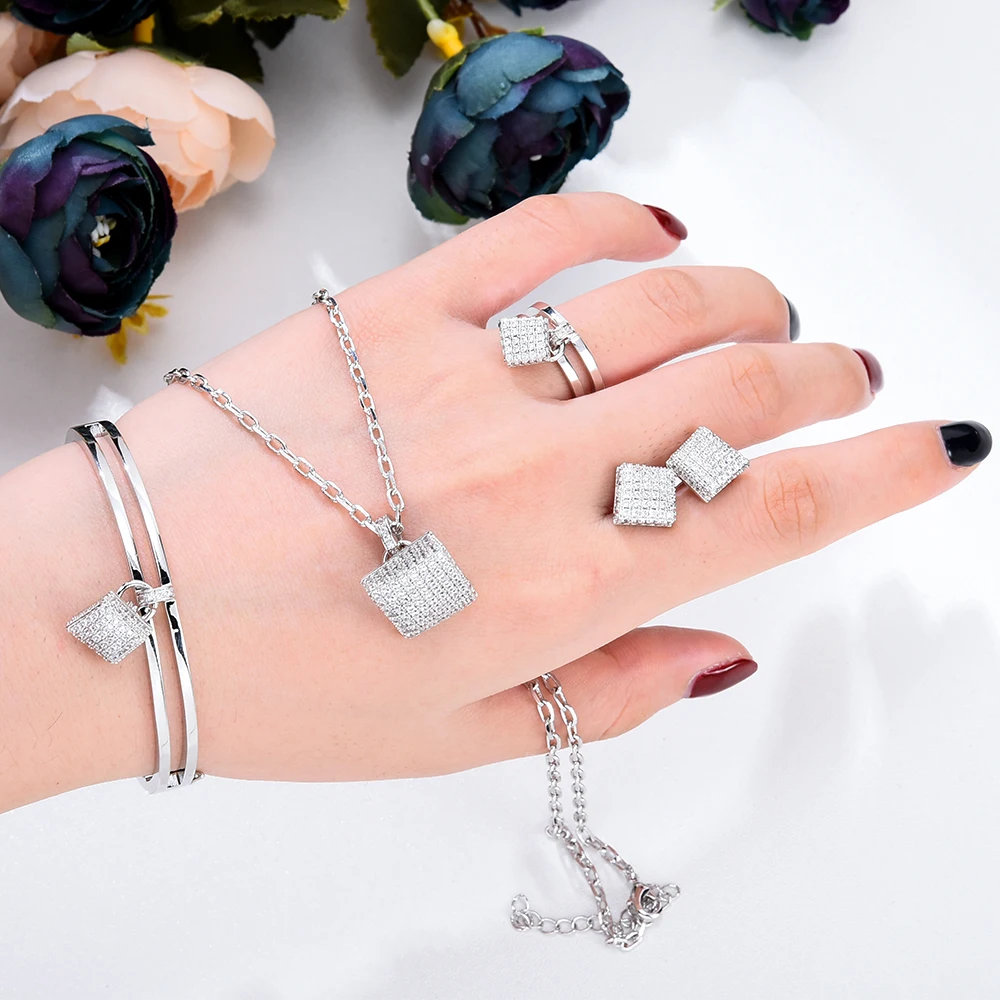 Siscathy 4Pcs/Set Fashion Micro Zirconia Silver Color Necklace Party Jewelry Set For Women Female Bracelets Earrings Bangle Ring
Siscathy 4Pcs/Set Fashion Micro Zirconia Silver Color Necklace Party Jewelry Set For Women Female Bracelets Earrings Bangle Ring