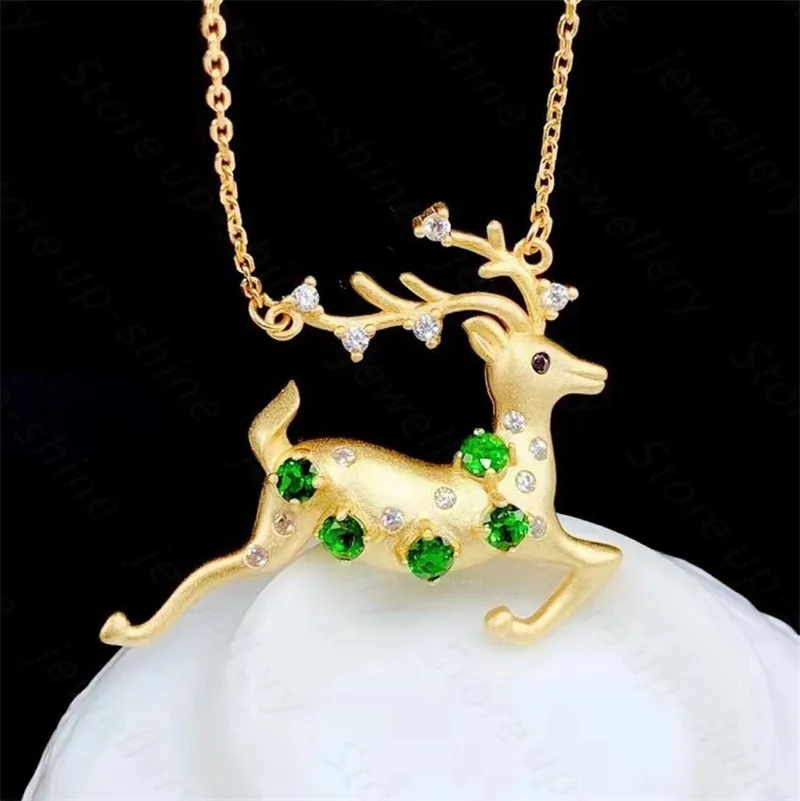 New natural diopside necklace pendant 925 silver ladies necklace luxurious and elegant
New natural diopside necklace pendant 925 silver ladies necklace luxurious and elegant