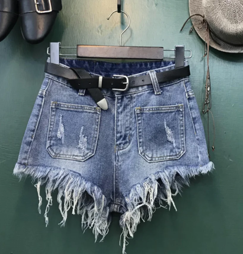 Tassel Denim Shorts Women Casual Cotton Jean Short Fashion Button Pockets Shorts
Tassel Denim Shorts Women Casual Cotton Jean Short Fashion Button Pockets Shorts