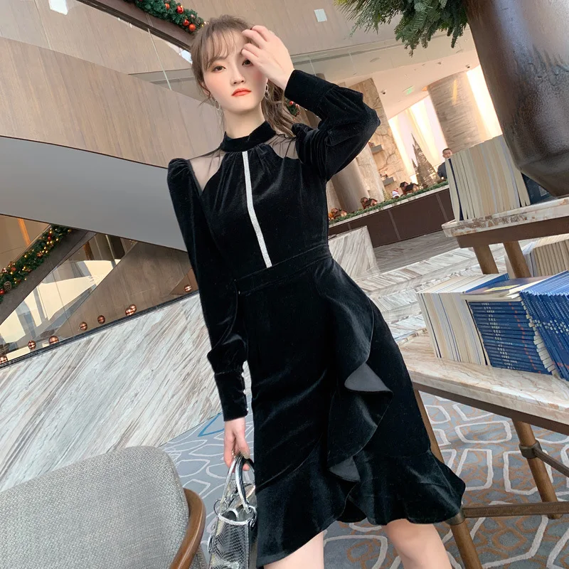 Spring High-end Women Dress Vintage Elegant Mesh Patchwork Ruffles Velvet Dress Long Sleeve Stand Collar Party Evening Dress
Spring High-end Women Dress Vintage Elegant Mesh Patchwork Ruffles Velvet Dress Long Sleeve Stand Collar Party Evening Dress
