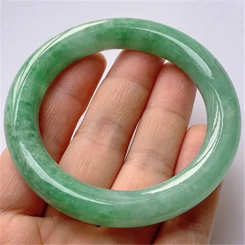 Fine Emerald Natural Green Bracelet Round Bar Jade Bangle Exquisite Noble Fashion Jewelry Accessories
Fine Emerald Natural Green Bracelet Round Bar Jade Bangle Exquisite Noble Fashion Jewelry Accessories